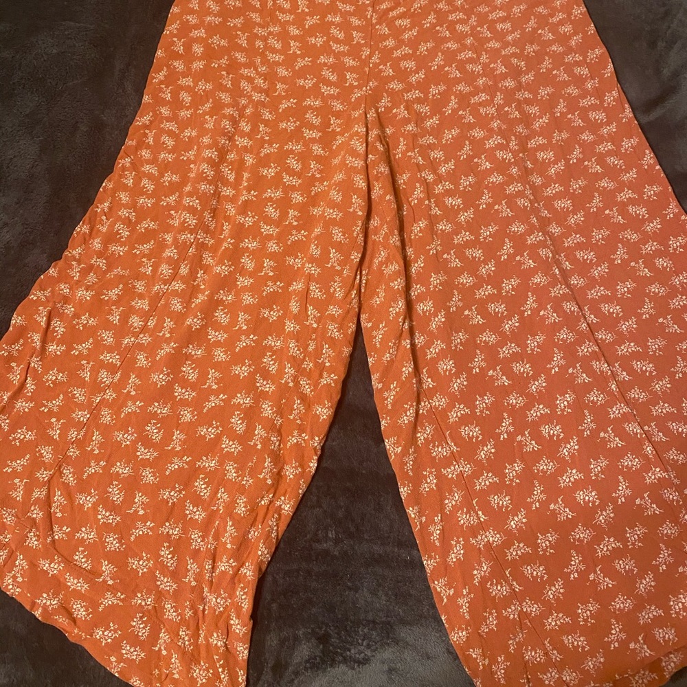 Pants - Picture 2 of 4
